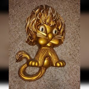 Vintage 70s Homco Plastic Gold Lion Wall Hanging Art